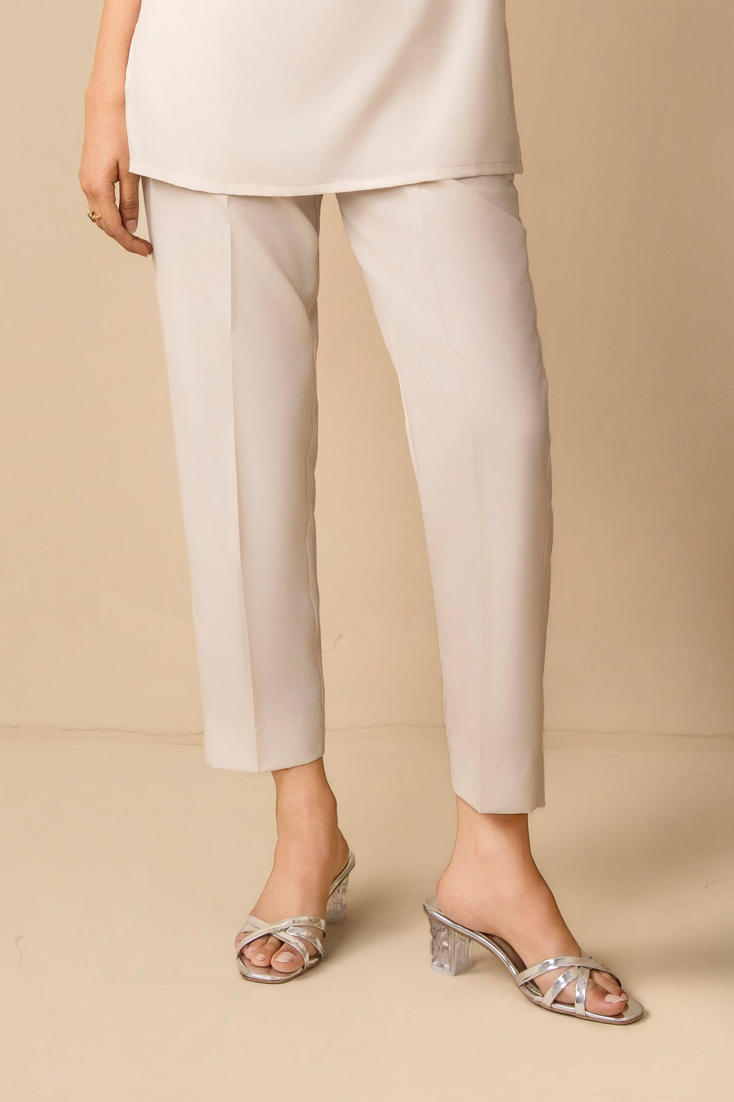 Tapered Pant Off White